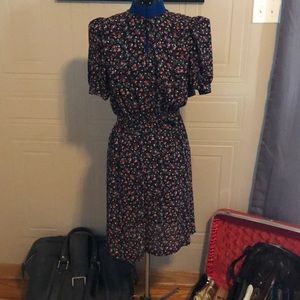 LAST CALL VTG 90s floral dress